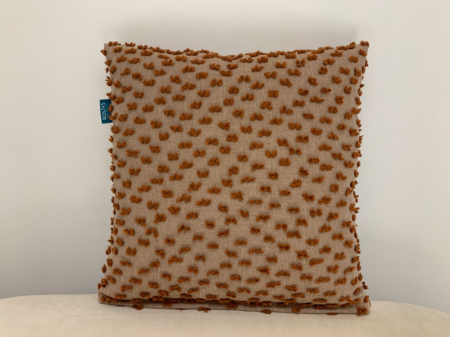 Rolivs Dila Kırlent Kılıfı 47x47 cm | Kabartmalı Dokulu Modern Yastık Kılıfı