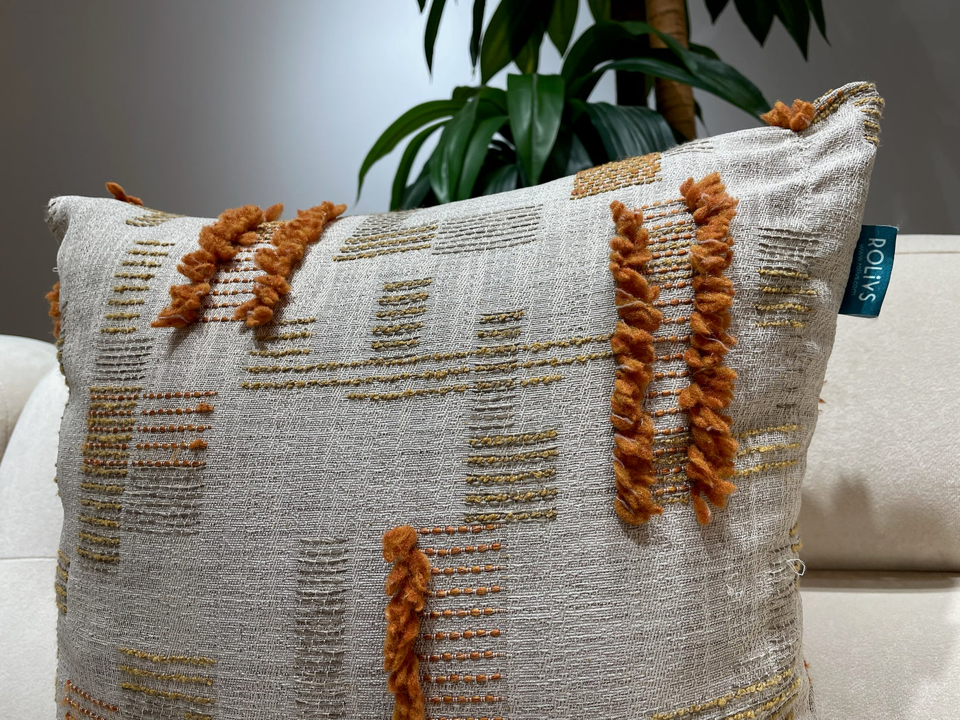 Rolivs Yanık Kehribar Kırlent 47x47 cm | Soft Koleksiyon