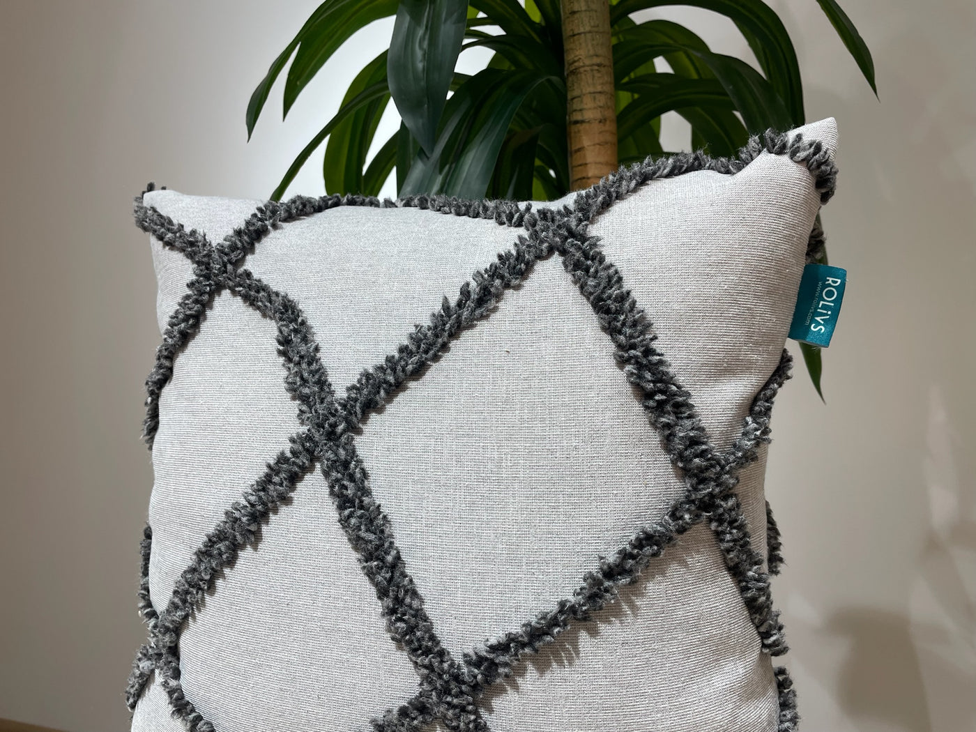 Rolivs Sofen Kırlent 47x47 cm | Cream Texture Punch Dekoratif Yastık