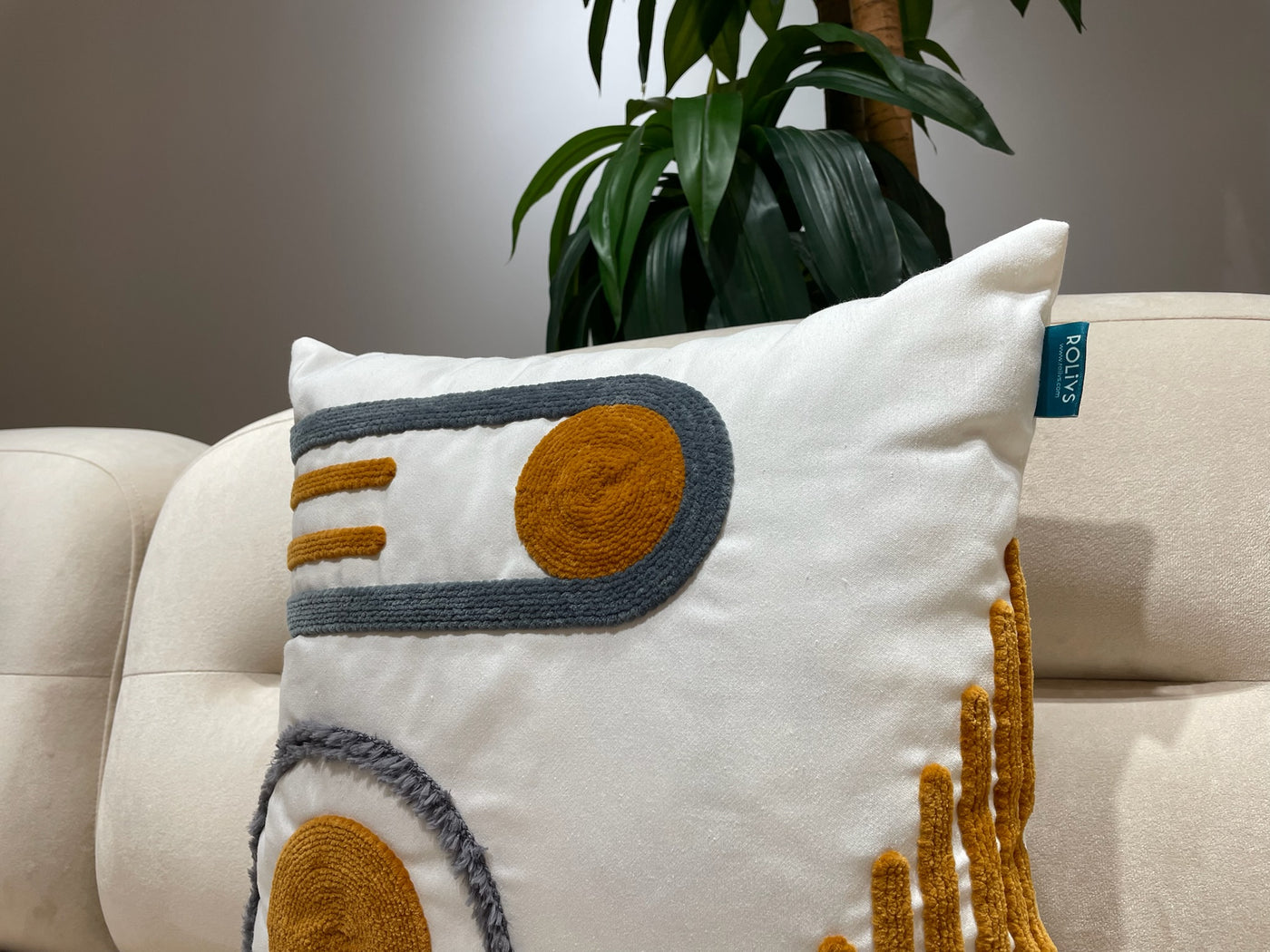 Rolivs Nexa Kırlent 47x47 cm | Art Deco Geometrik Punch Yastık