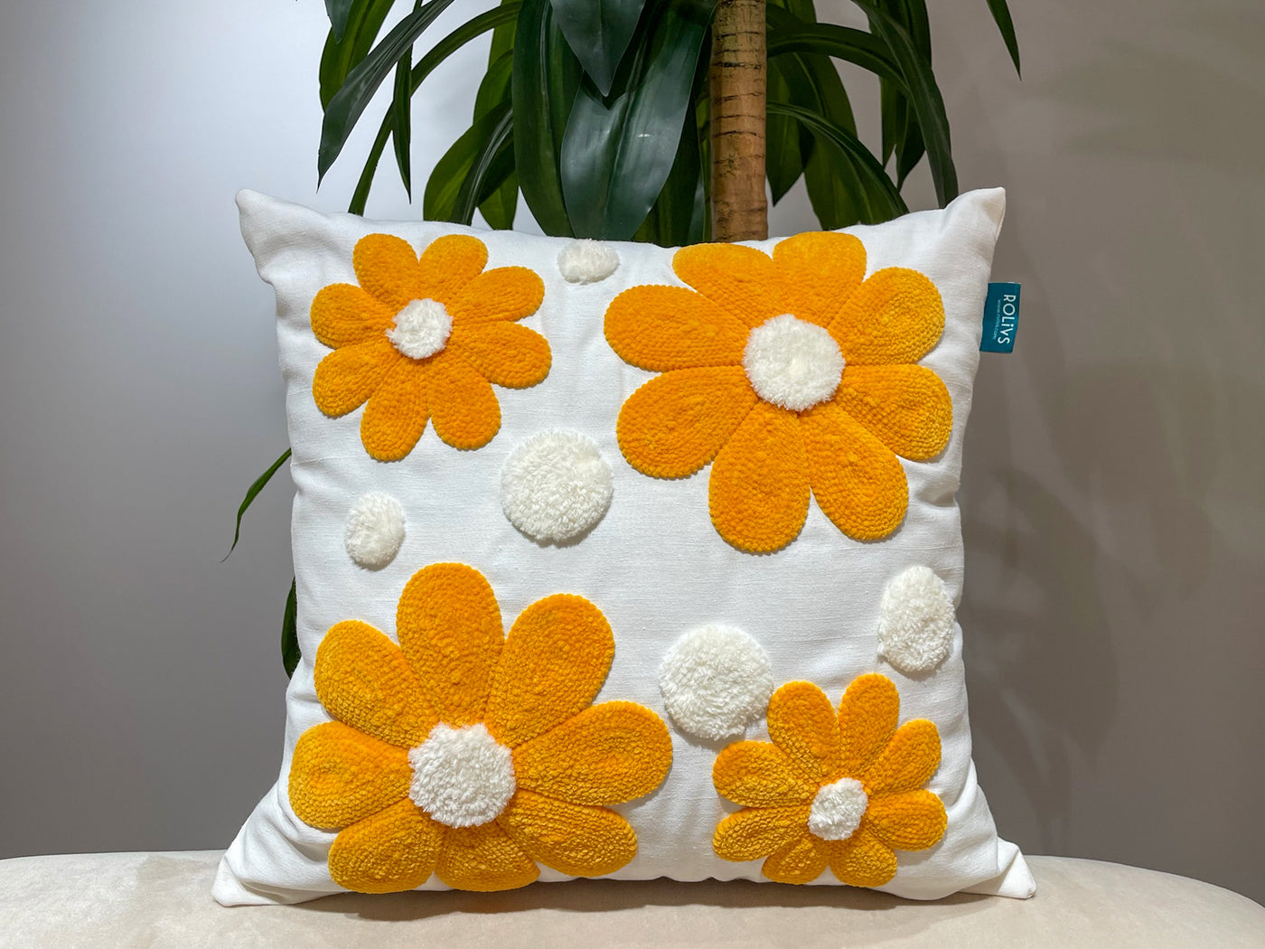 Nogra- Nostaljik Papatyalı Panç Kırlent (NK 2657) 47x47cm