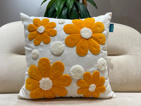 Nogra- Nostaljik Papatyalı Panç Kırlent (NK 2657) 47x47cm