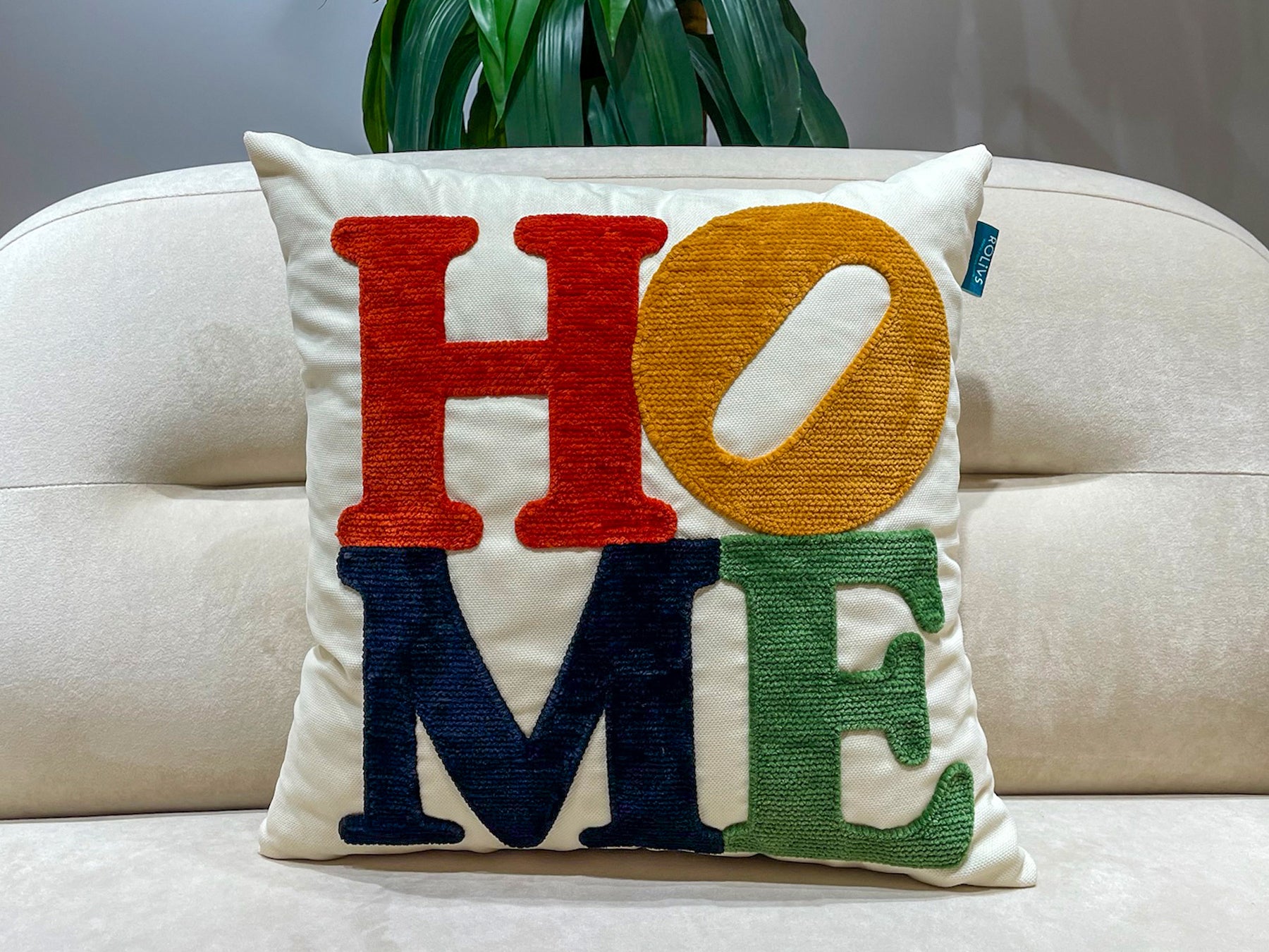 Homiya- Home Yazılı Renkli Punch Kırlent (NK 2671) 47x47cm